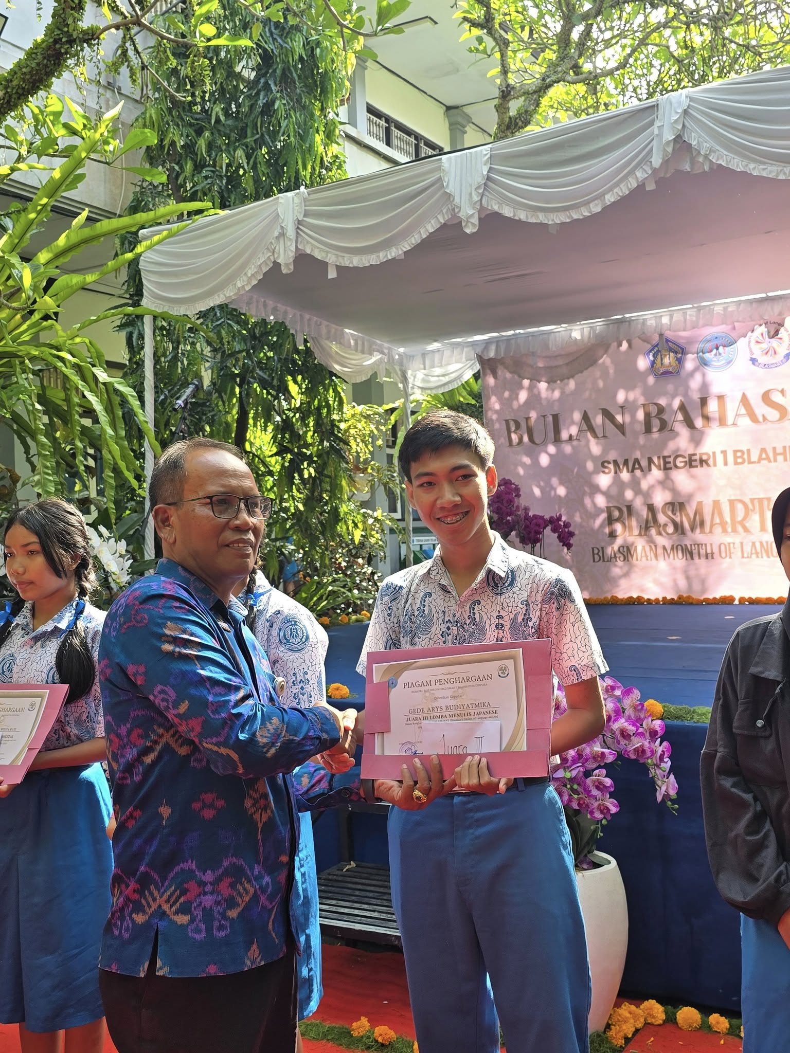 bulan bahasa 2025