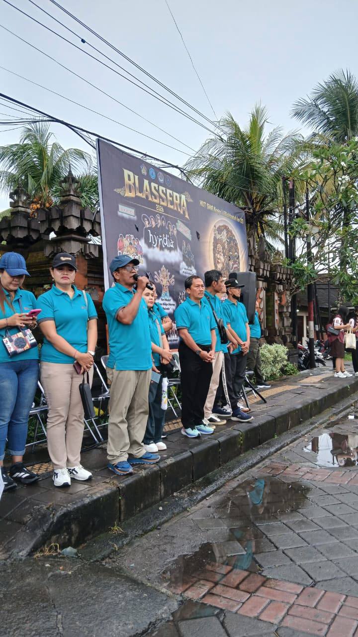 jalan santai HUT yg ke 23