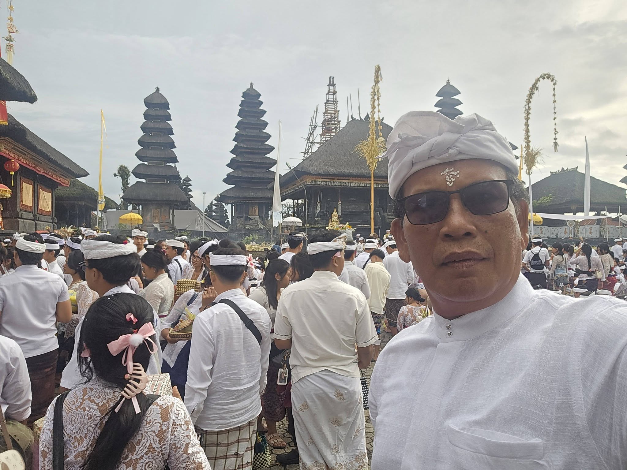 besakih kls xii 2026