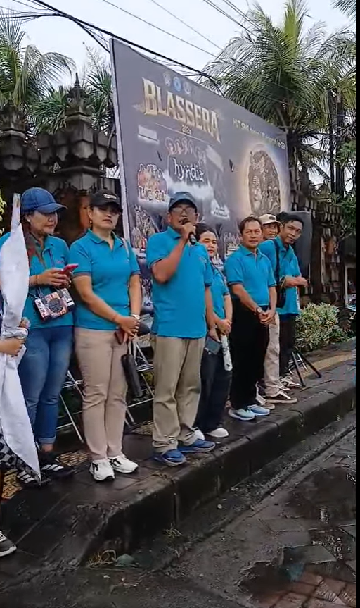 jalan santai HUT yg ke 23